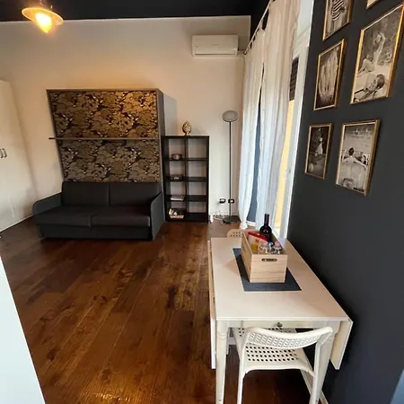 Citta Studi - Front Metro Lambrate 밀라노
