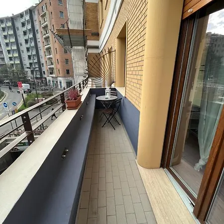 Citta Studi - Front Metro Lambrate